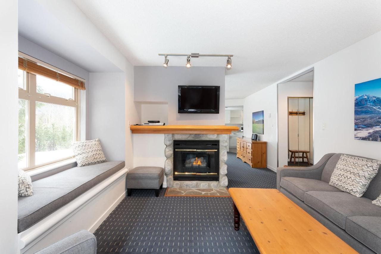 Lake Placid Lodge By Whiski Jack Whistler Esterno foto